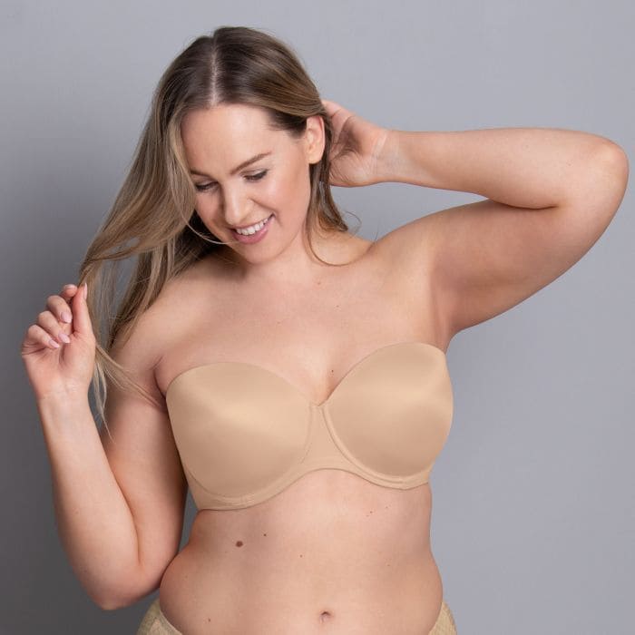Sujetador con cazoleta y aros y tirantes extraíbles Rosa Faia Colección Padded Basic strapless Ref_: 5640