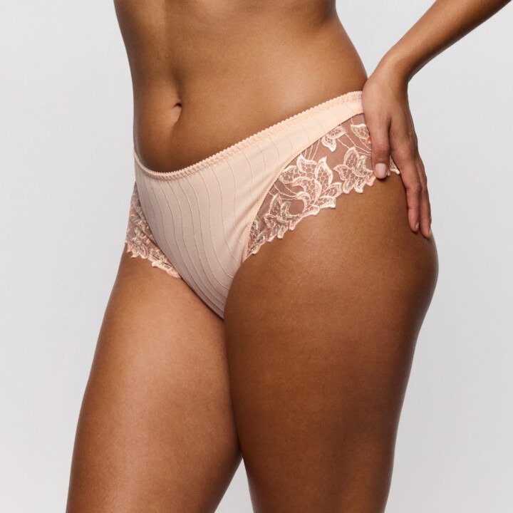 Tanga De Lujo PrimaDonna Coleccion Deauville rosa claro Ref: 0661816